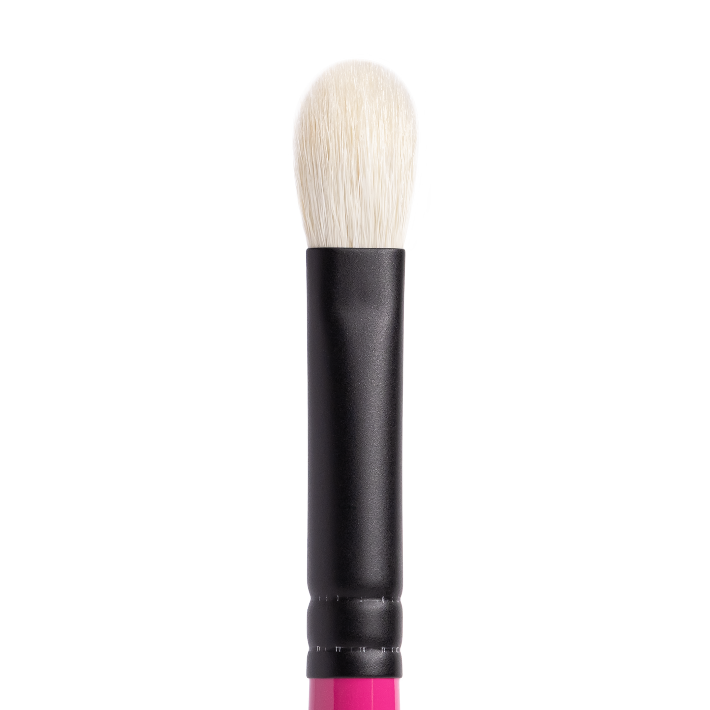 Whats Up Beauty - R105 Tapered Blending Eyeshadow Brush