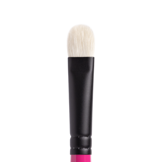Whats Up Beauty - R106 Flat Shader Eyeshadow Brush