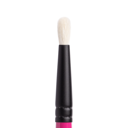 Whats Up Beauty - R108 Precision Blending Eyeshadow Brush