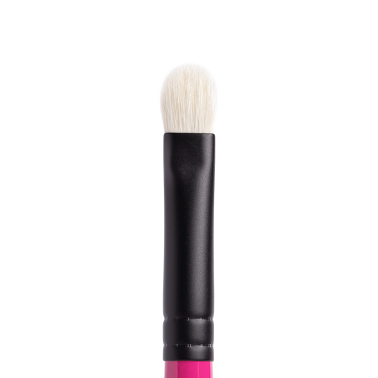Whats Up Beauty - R110 Flat Shader Eyeshadow Brush